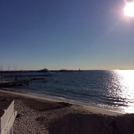 Weekome L'Olivaie - Juan Les Pins Apartment *